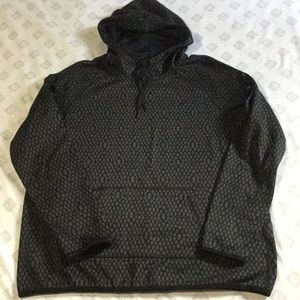 NIKE THERMA-FIT Women’s Large Sweatshirt